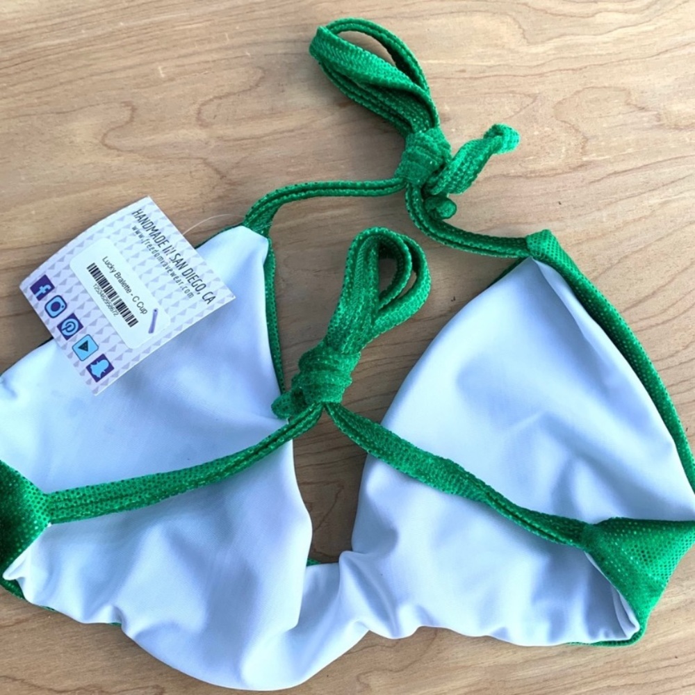 ✨ Freedom Rave Wear Velvet Sparkle Bikini Top - Picture 3 of 4